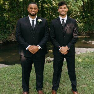 The Modern Groom Men’s Black Suit Set Jacket Pants Vest